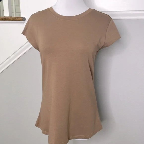 Universal Standard Ashley Cap Sleeve Pima Cotton Modal Casual Crew Neck Tee - Picture 2 of 7